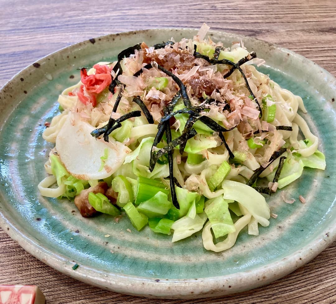 焼きソーキそばの完成写真