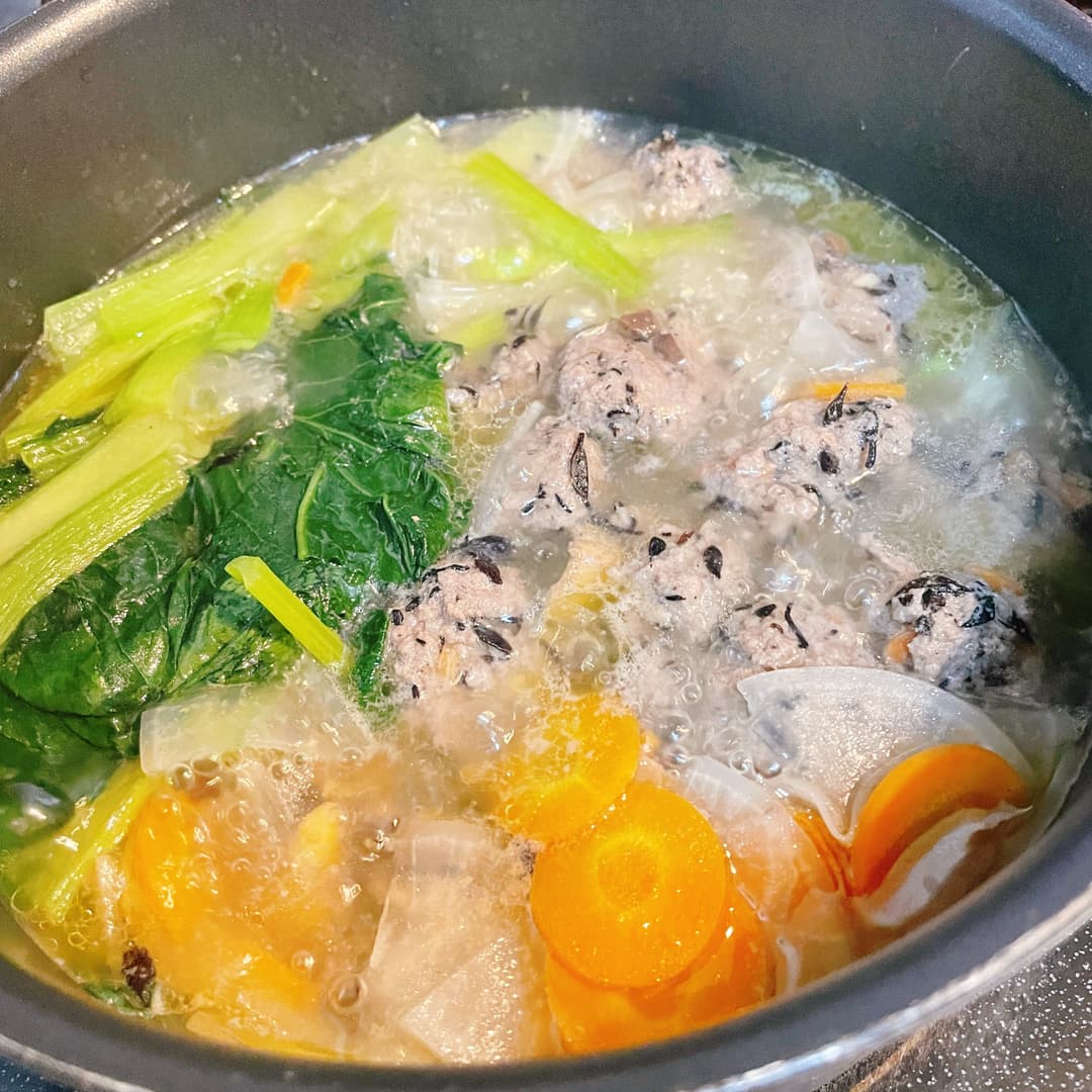 ひじきの肉団子鍋の完成写真