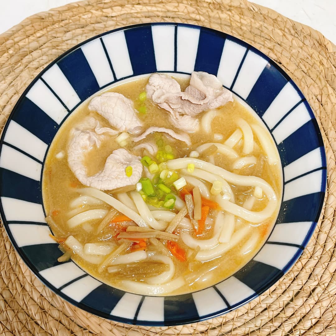 きんぴら豚汁うどんの完成写真