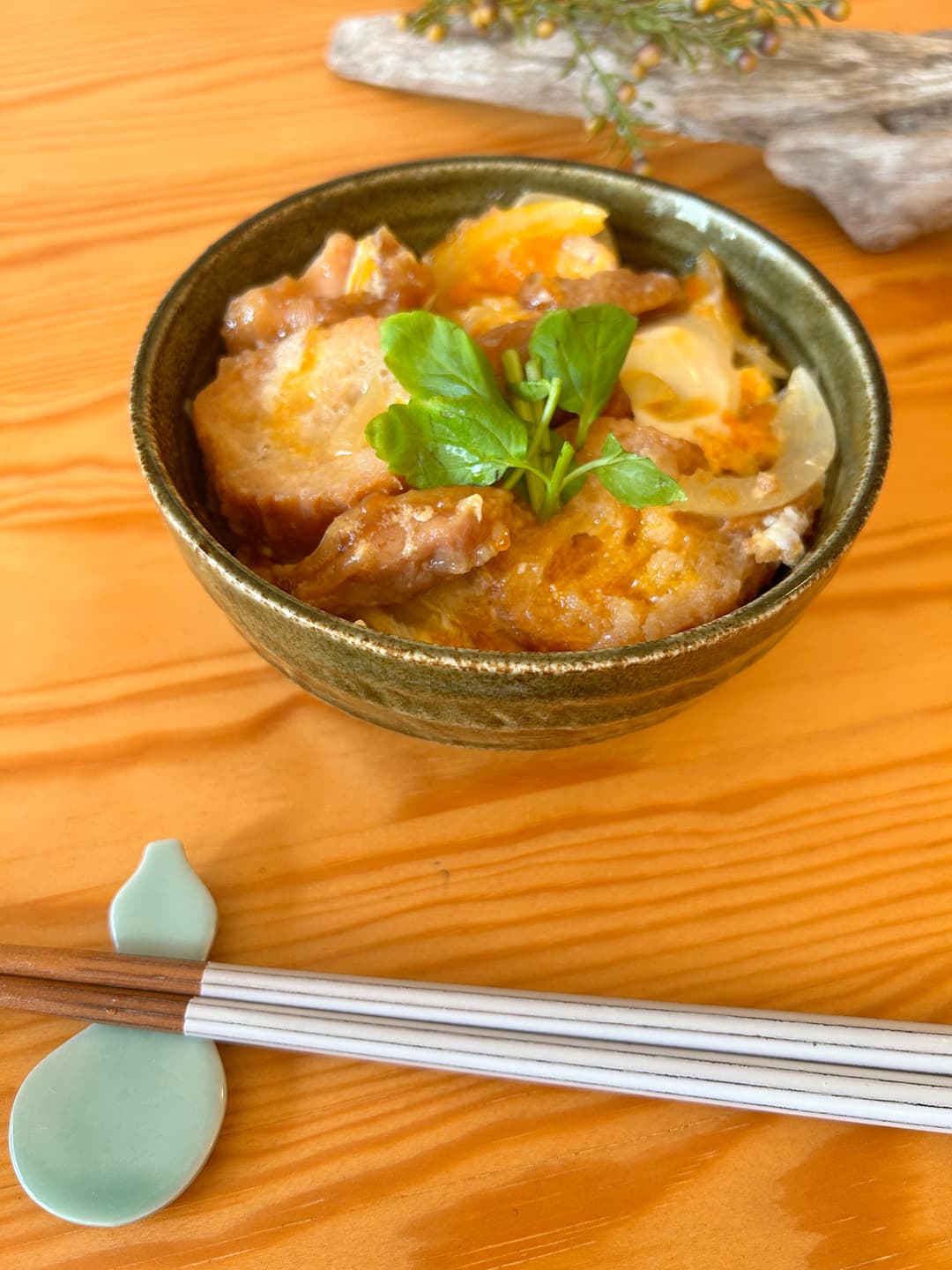 やきとり麩丼の完成写真