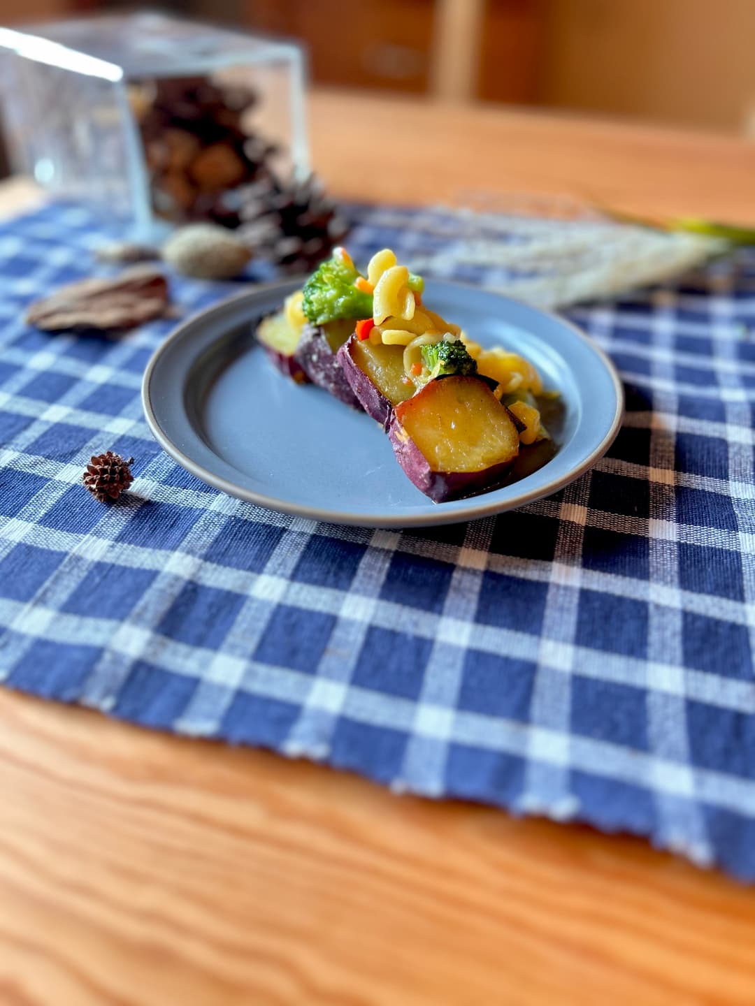 さつまいもと彩り野菜の蜂蜜レモンソテーの完成写真