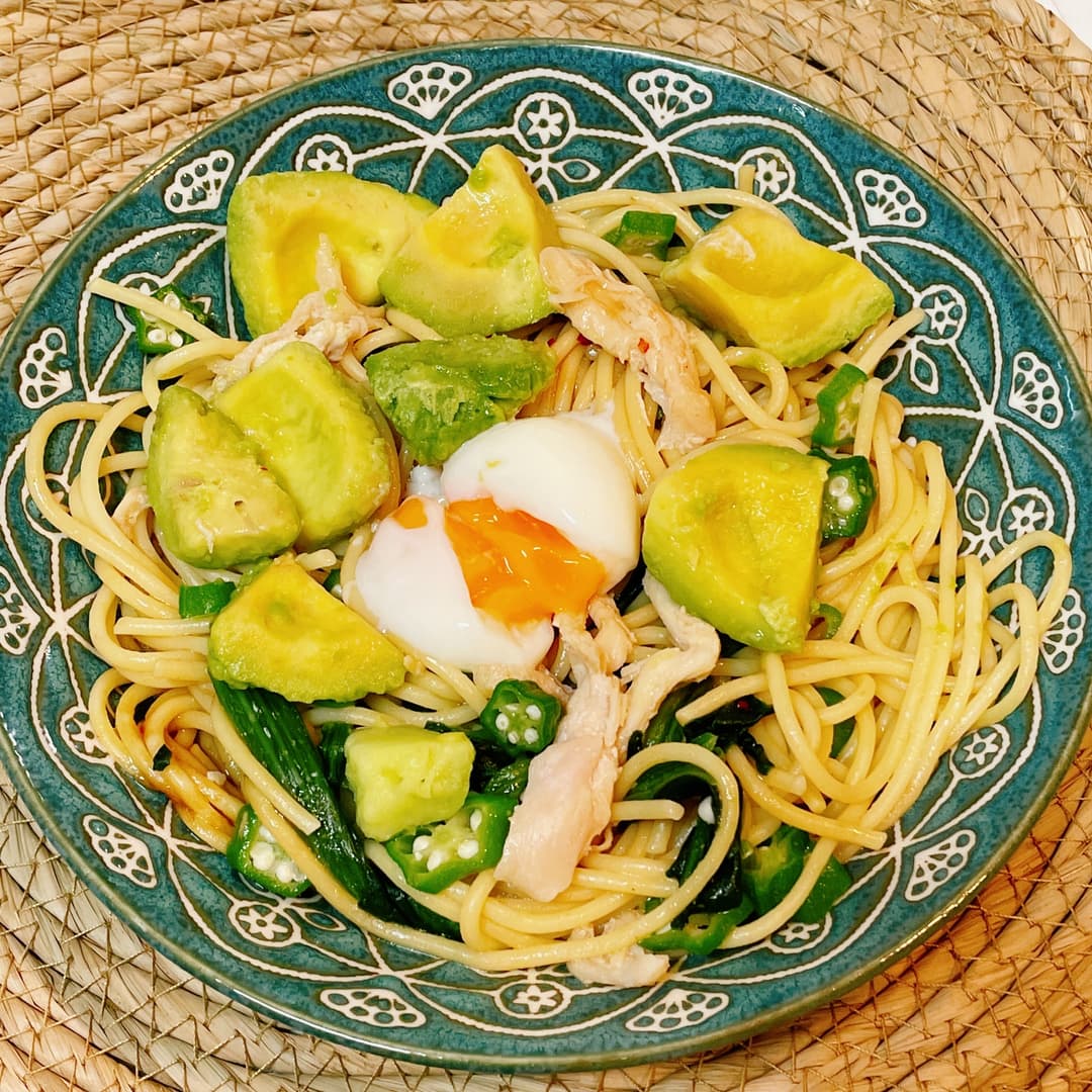 アボカド柚子胡椒パスタの完成写真