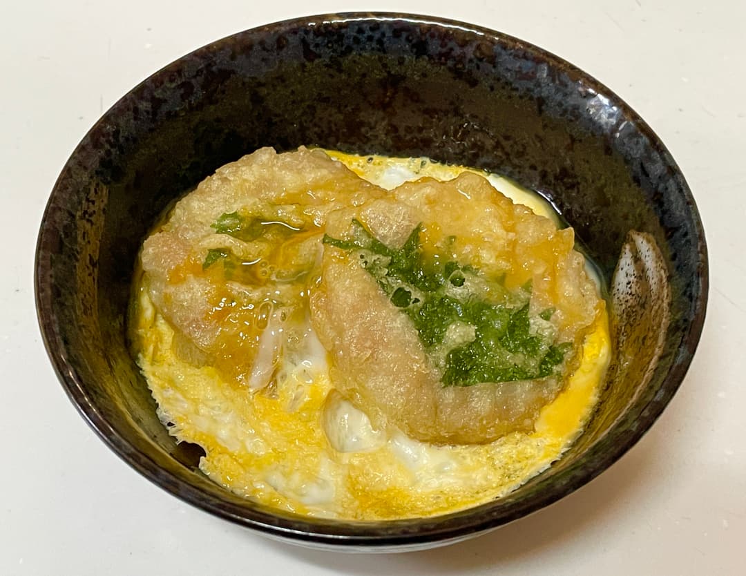 レンジで作るれんこんひき肉揚げの卵とじの完成写真
