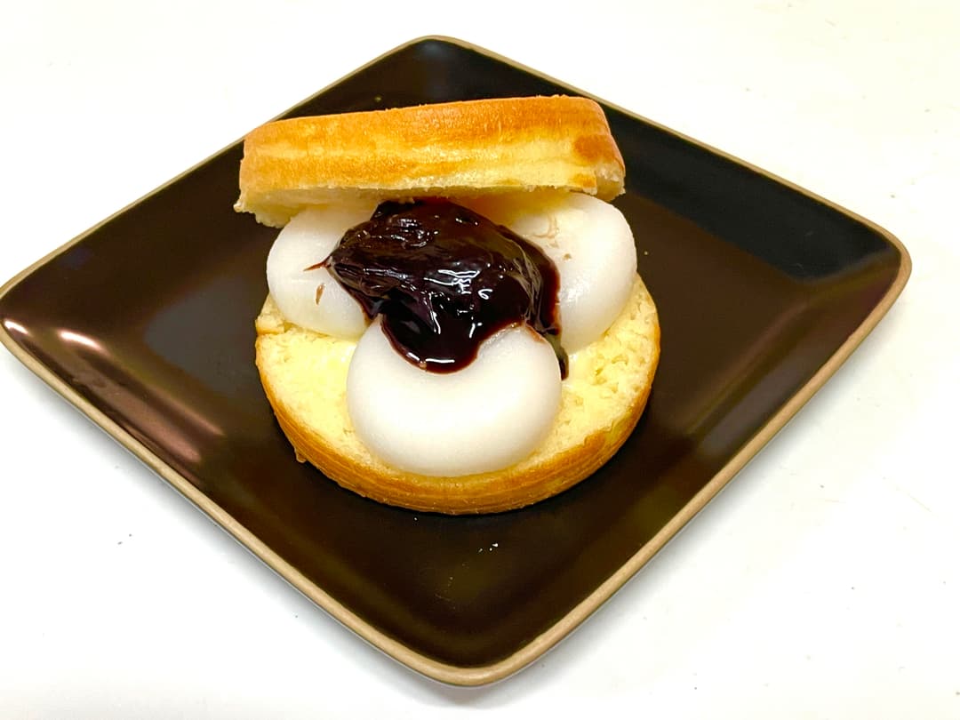 今川焼クリームチーズ白玉チョコサンドの完成写真