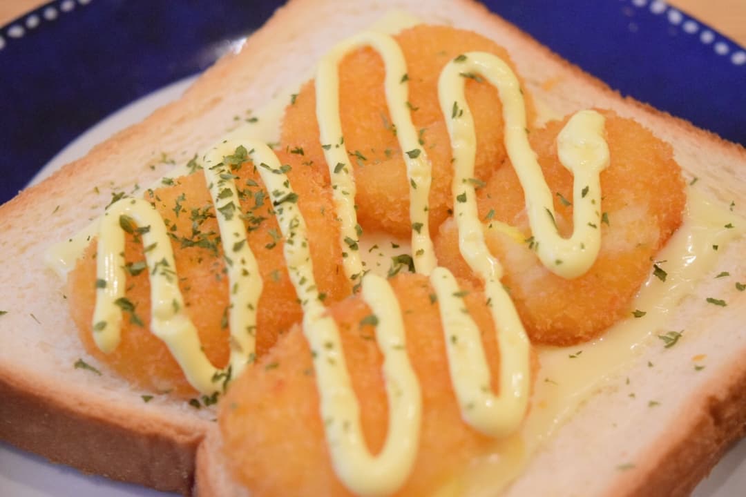 コーンクリームコロッケのトーストの完成写真