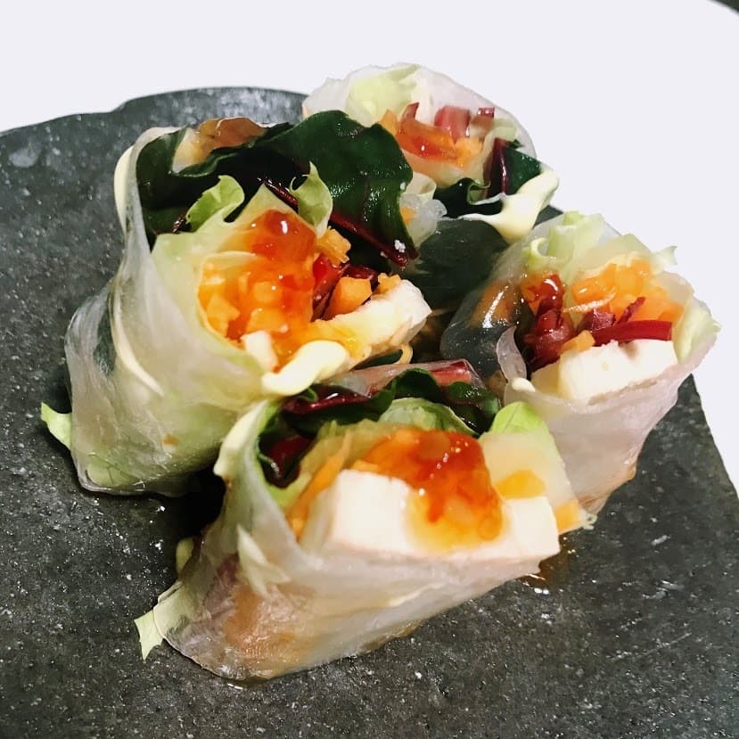 チキンとカラフル野菜の生春巻きの完成写真