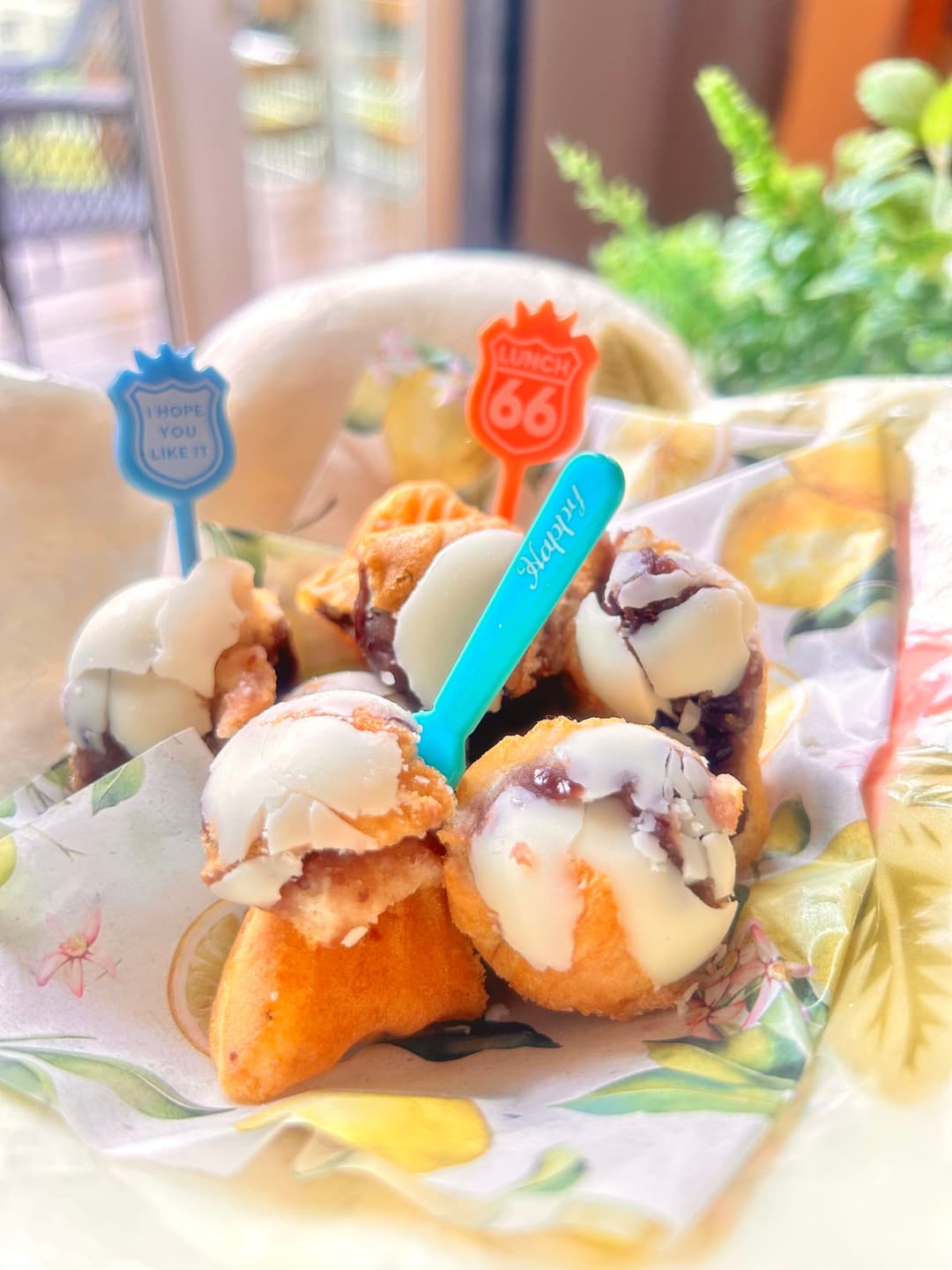 ホワイトチョコのたい焼きボールの完成写真