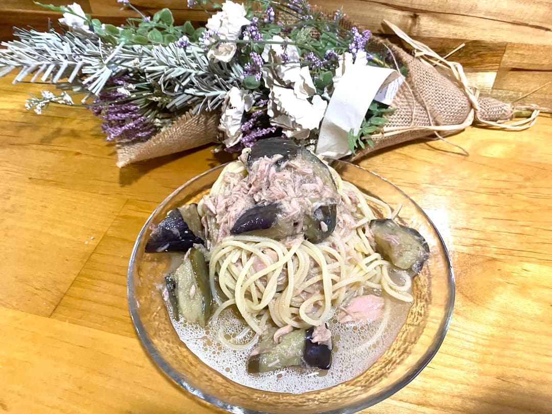 揚げ茄子とツナの冷製パスタの完成写真