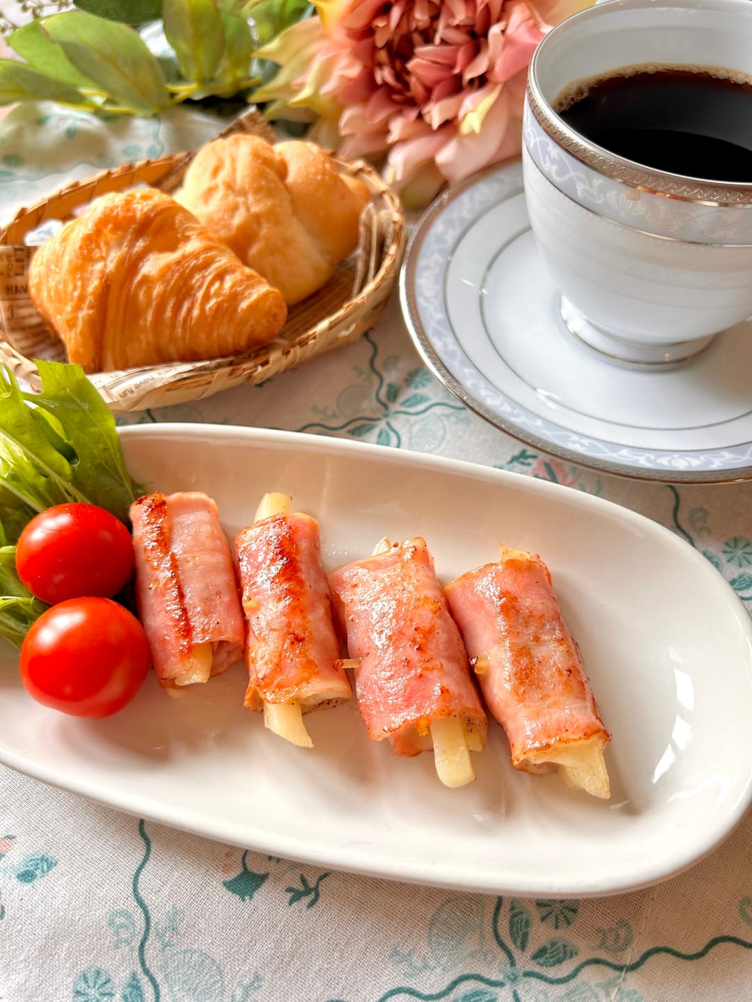 フライドポテトのチーズベーコン巻きの完成写真