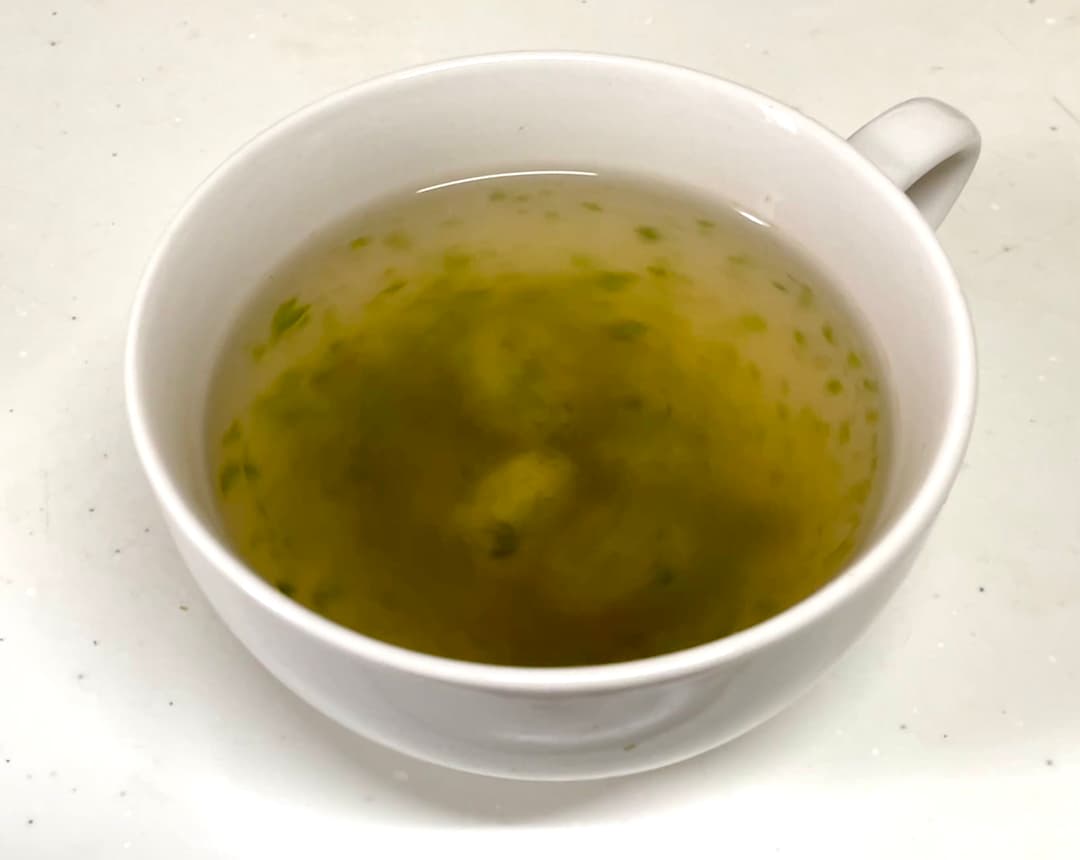 そら豆と青のりのピリ辛スープの完成写真