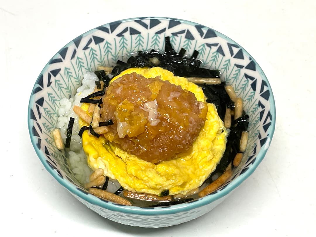 卵とじカツとレンジ出汁卵のお茶漬けの完成写真