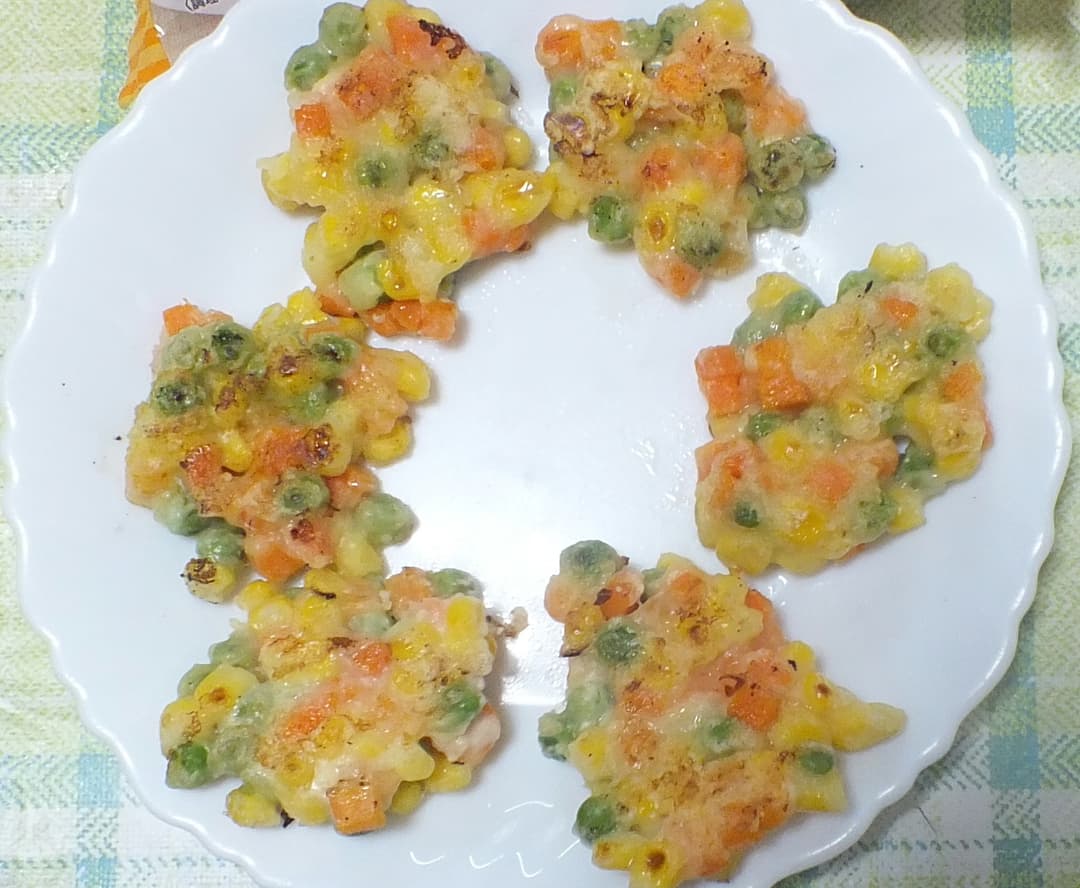 ミックスベジタブルのミニお好み焼きの完成写真