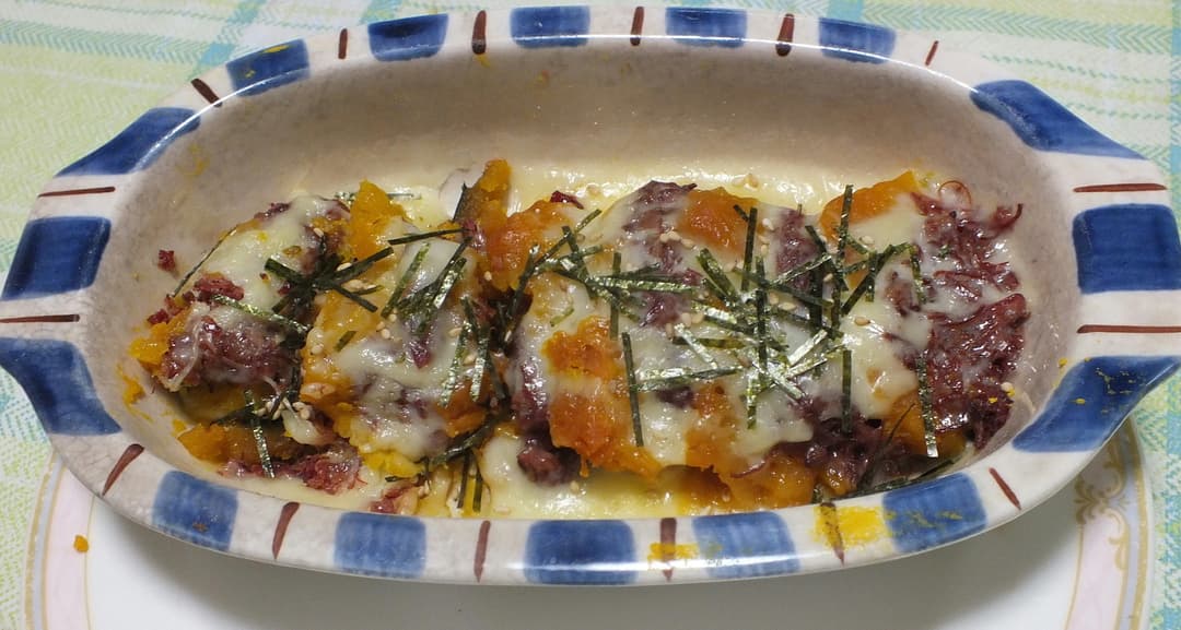 楽して居酒屋風、冷凍かぼちゃとコンビーフの重ね焼きの完成写真