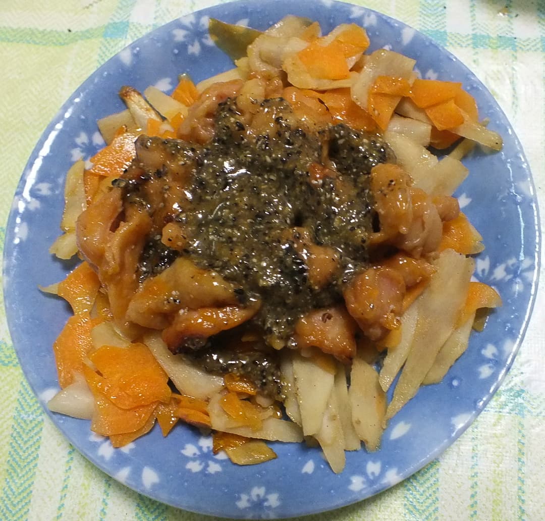 焼き鳥ときんぴらごぼうのごま味噌ダレの完成写真