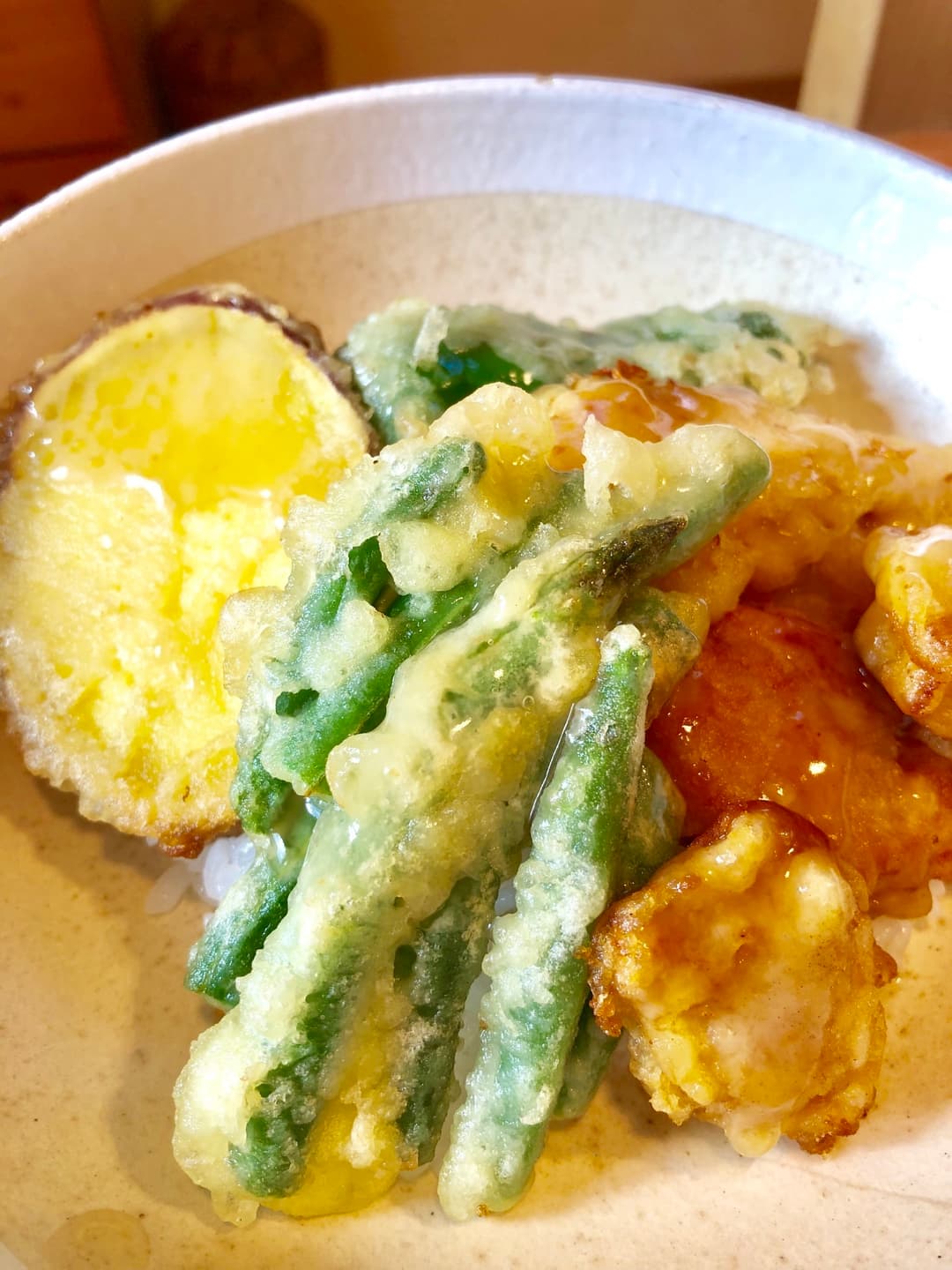 とり天で天丼の完成写真
