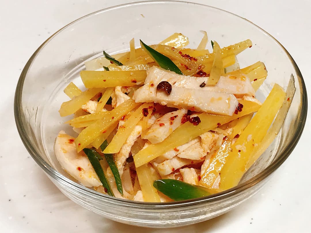 サラダチキンとジャガイモの冷菜の完成写真