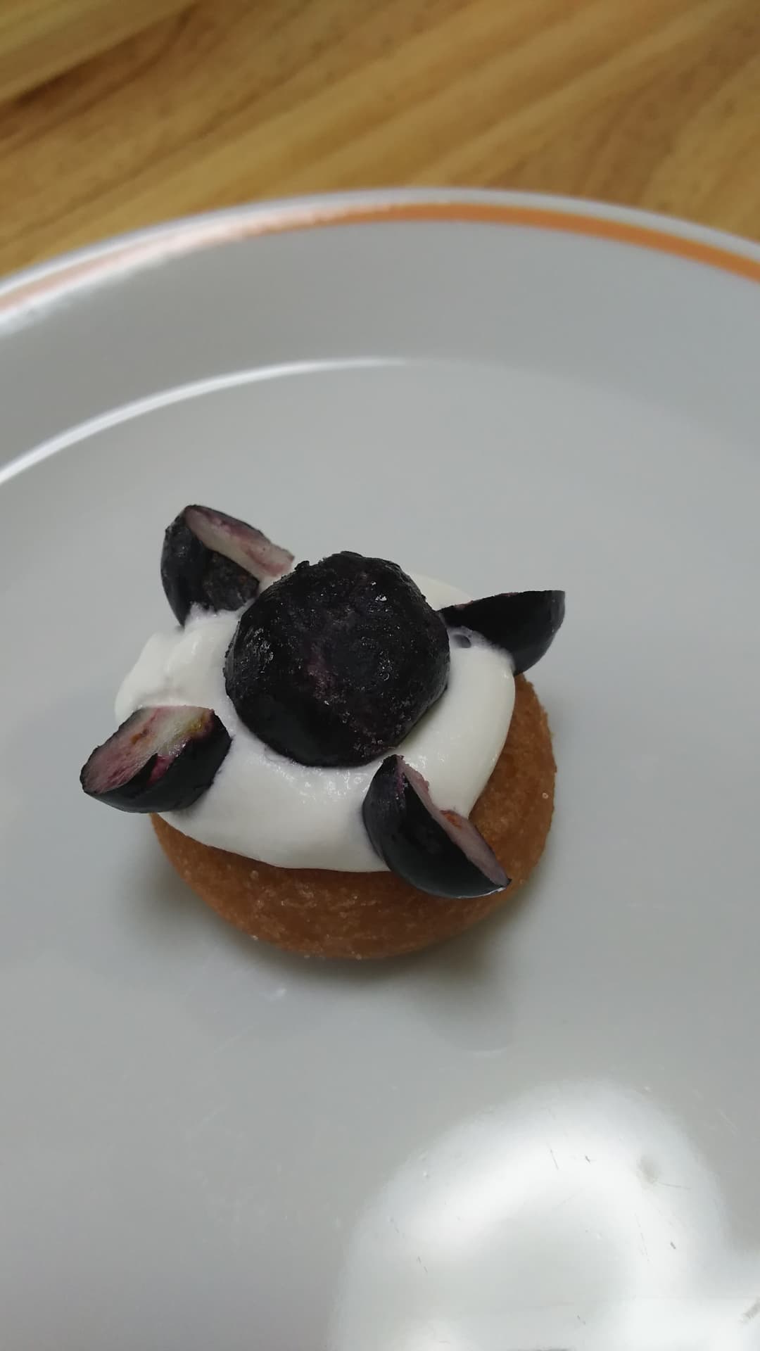 ブルーベリーケーキの完成写真
