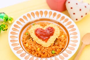 ハートのチキンオムライスの完成写真