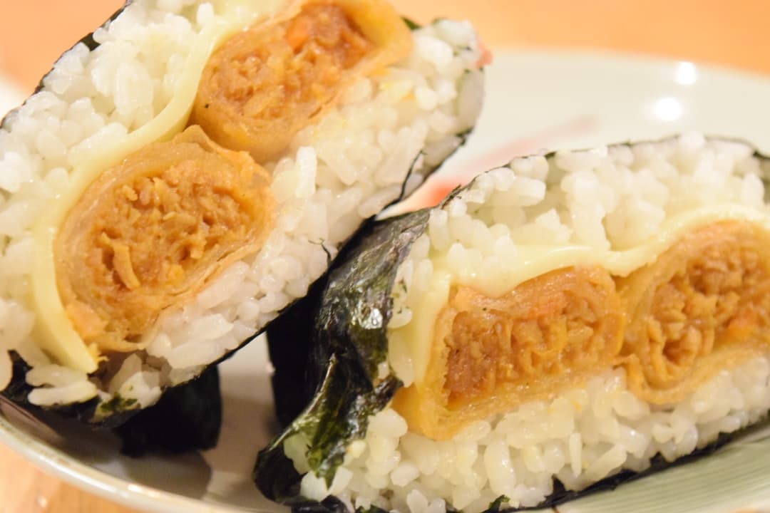 チーズカレー春巻のおにぎらず★の完成写真