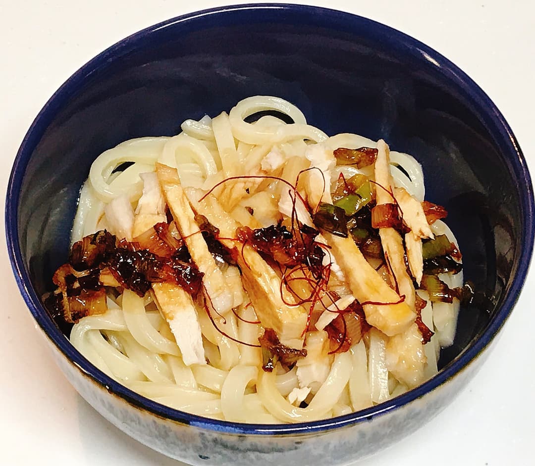 台湾鶏肉飯風うどんの完成写真