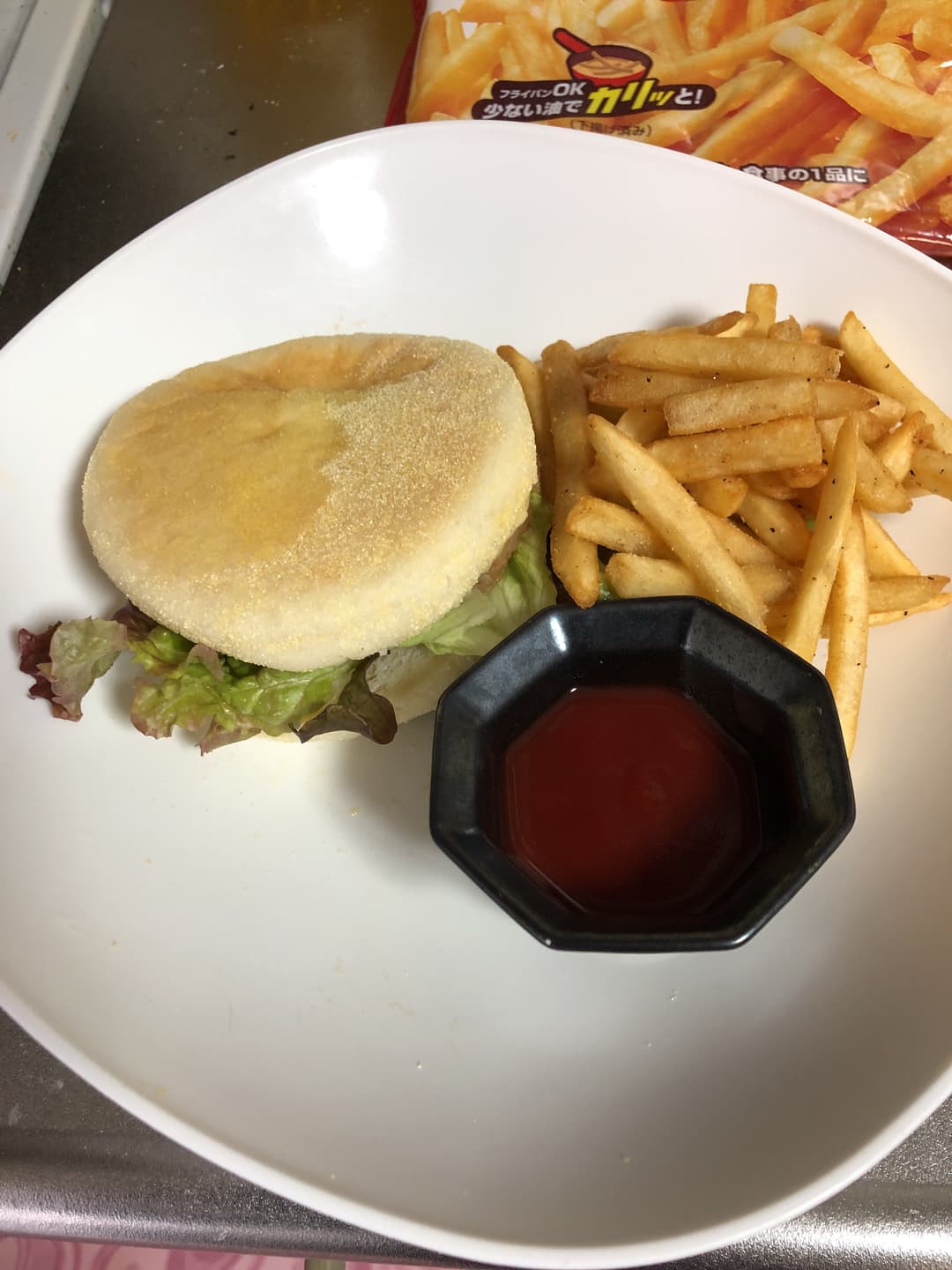 ハンバーガーセットの完成写真