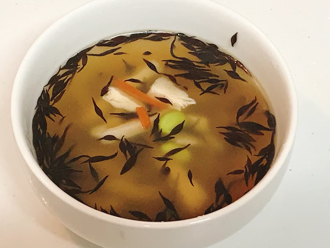 3種の和惣菜で鶏とひじきのスープの完成写真