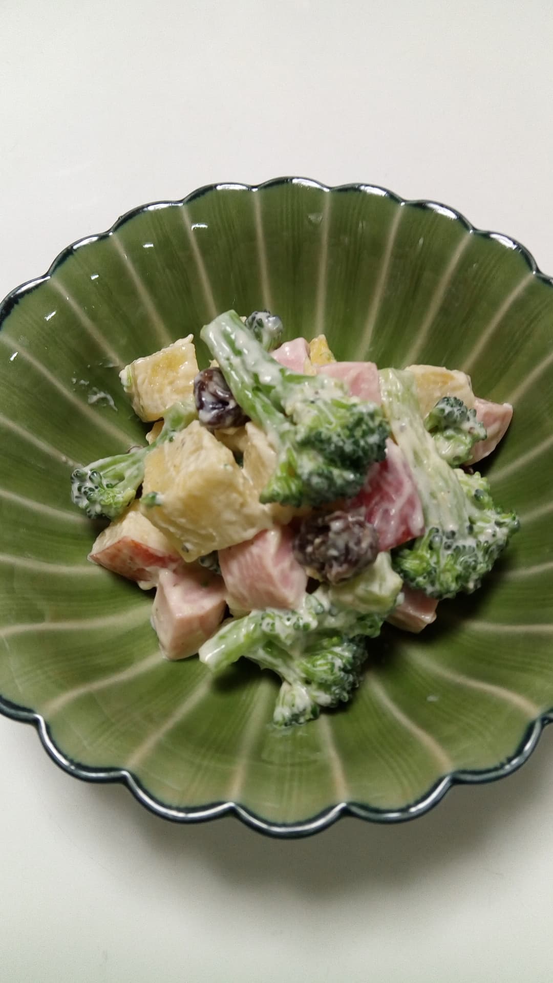 野菜とフルーツのコロコロサラダの完成写真