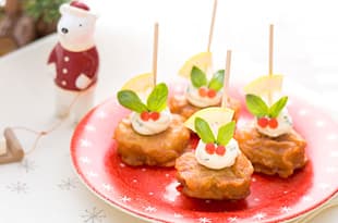 からあげチキンとさわやかバジルディップ クリスマス風の完成写真