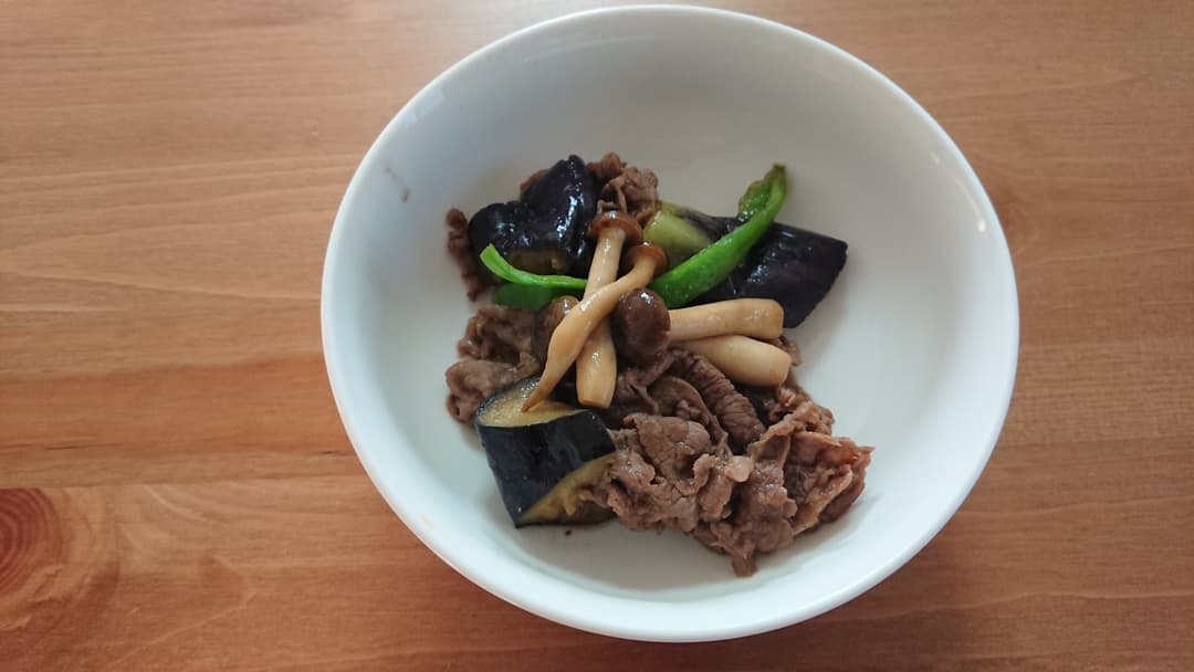 牛肉となすのオイスターソース炒めの完成写真