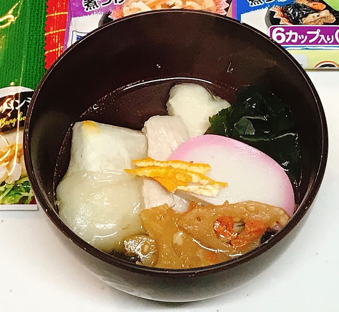 6種の和惣菜 れんこんと鶏のお雑煮の完成写真