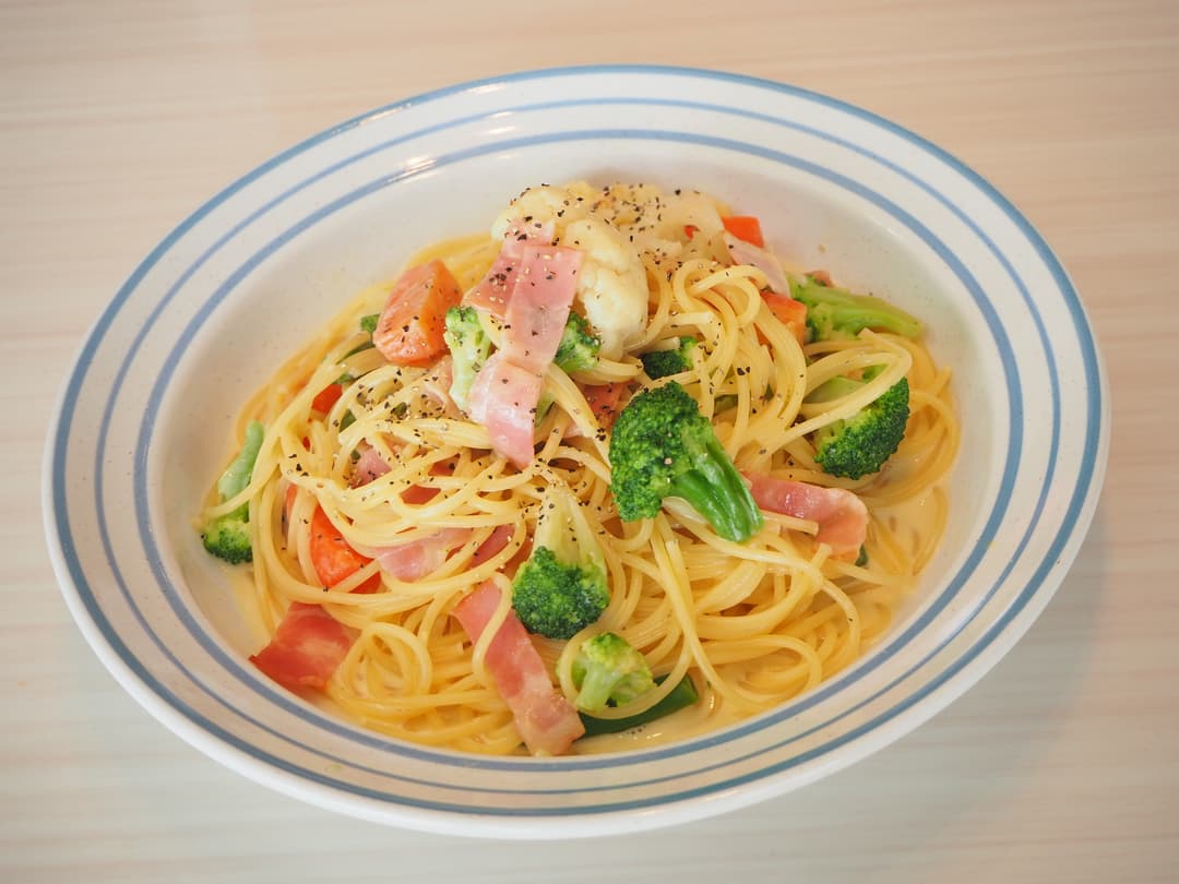 野菜たっぷりチーズクリームパスタの完成写真