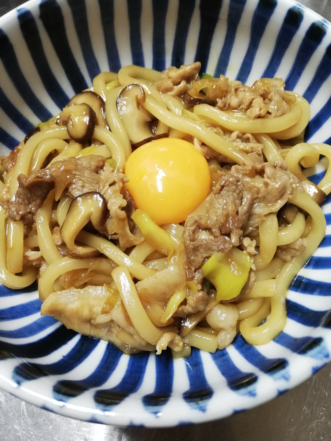 豚すき焼きうどんの完成写真