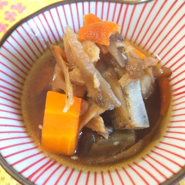 五目きんぴらと根菜の煮物の完成写真