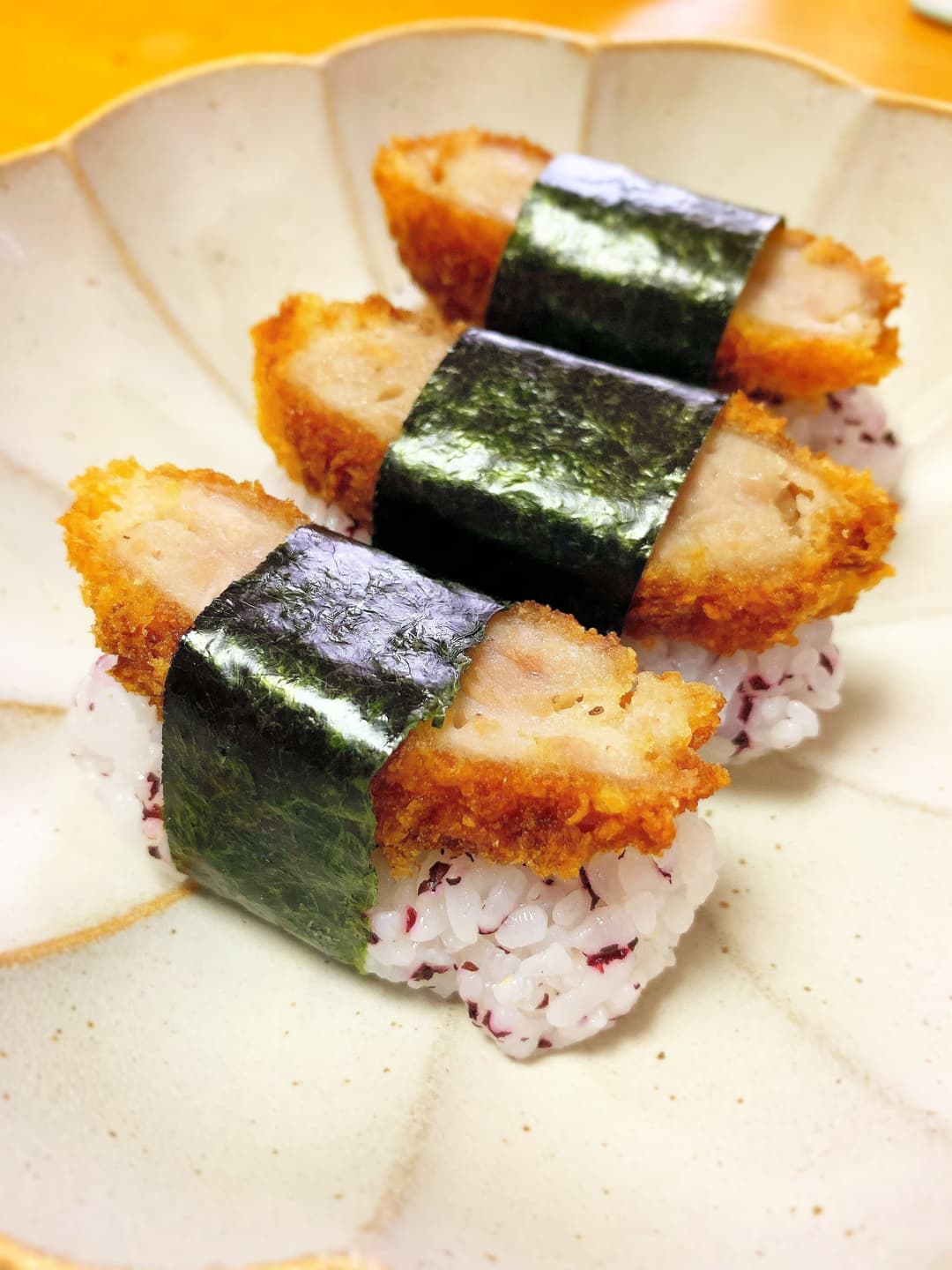 カツのお寿司風にぎりの完成写真