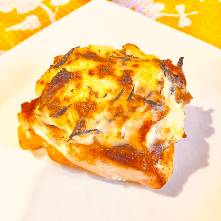 鶏胸肉のひじき入り芋ネーズ焼きの完成写真