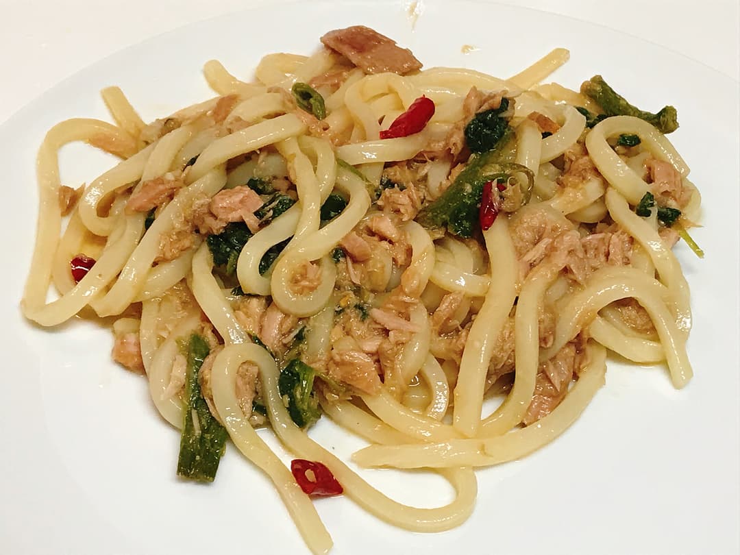 6種の和惣菜 ほうれん草とツナの焼うどんの完成写真