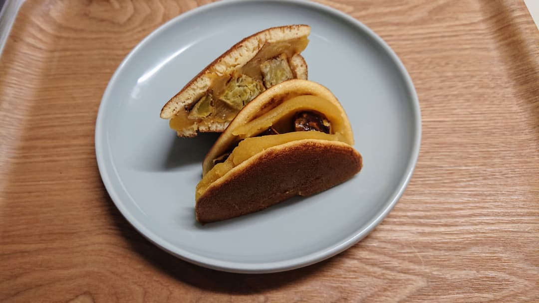 スティックポテト入りマロンどら焼きの完成写真