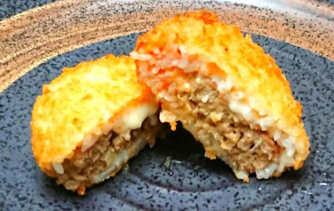 チーズハンバーグライスコロッケの完成写真