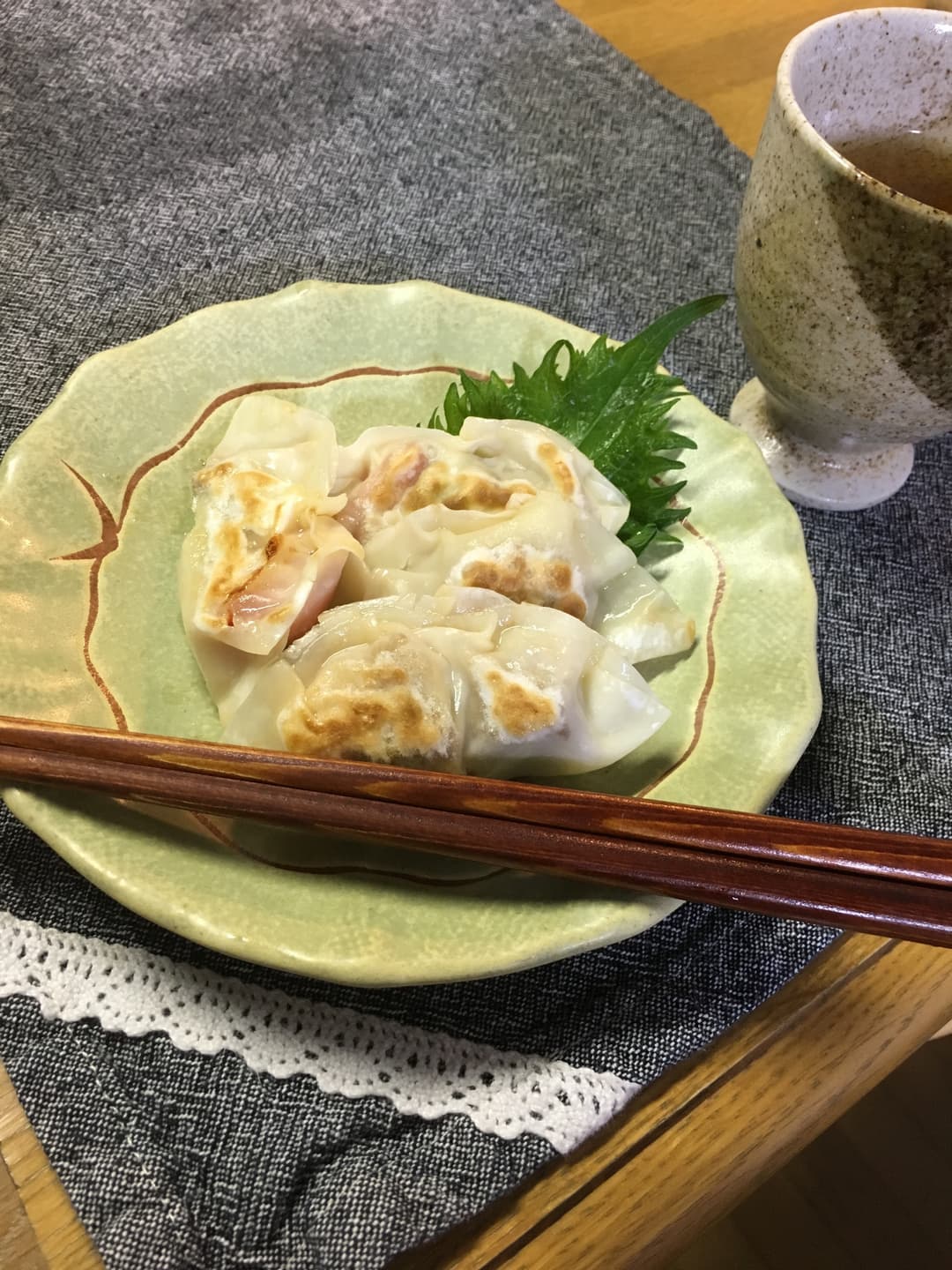 ハンバーグのおつまみギョーザの完成写真