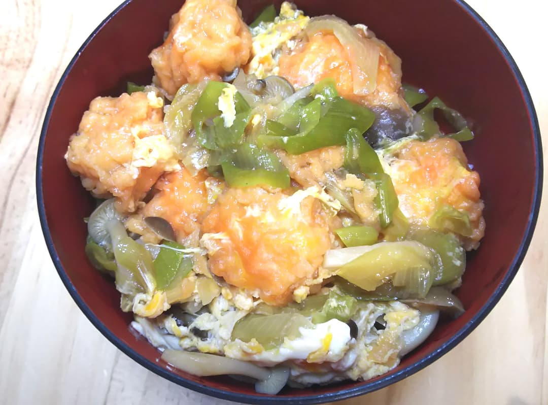 野菜炒め丼の完成写真