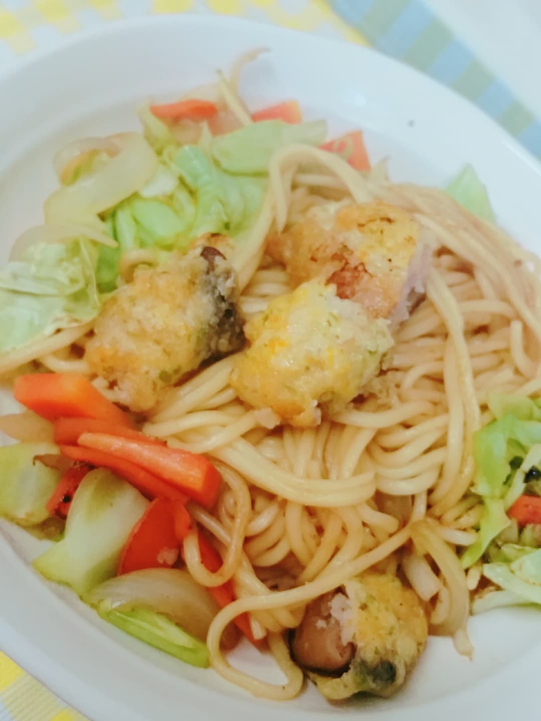 ゆず香るしいたけの肉詰め焼きそばの完成写真