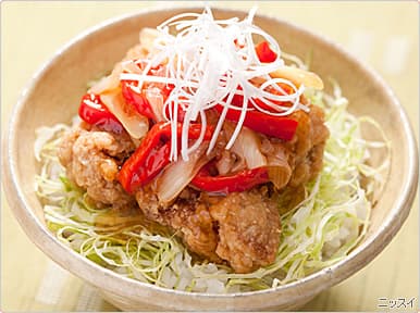 若鶏の竜田揚げの黒酢あんかけ丼の完成写真