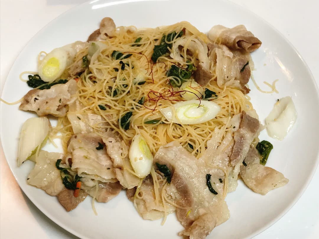 6種の和惣菜 ほうれんそうと豚の焼ビーフンの完成写真