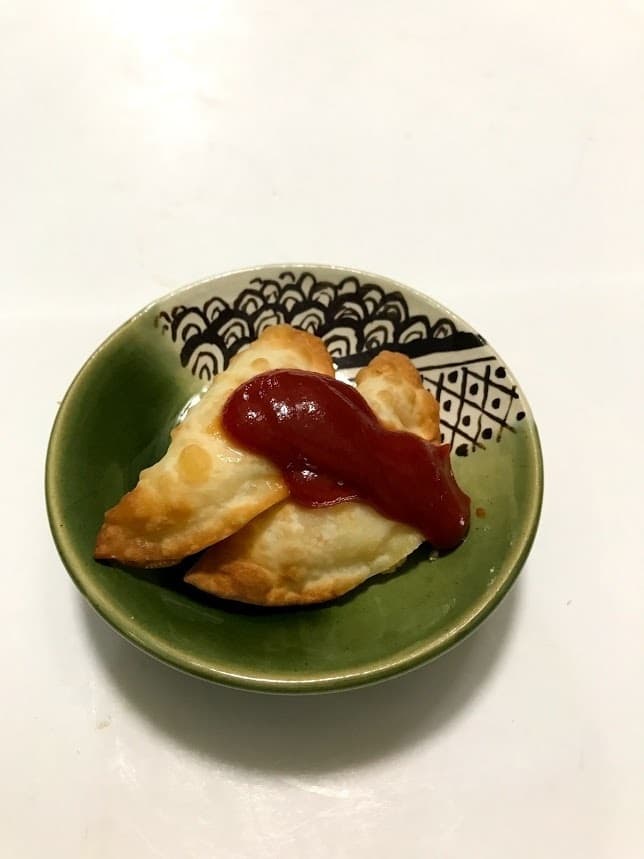 ポテトサラダのミニカルツォーネの完成写真