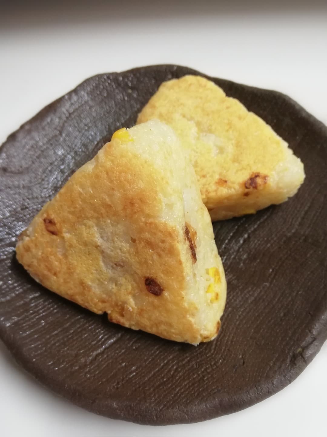 チキコーンの焼きおにぎりの完成写真