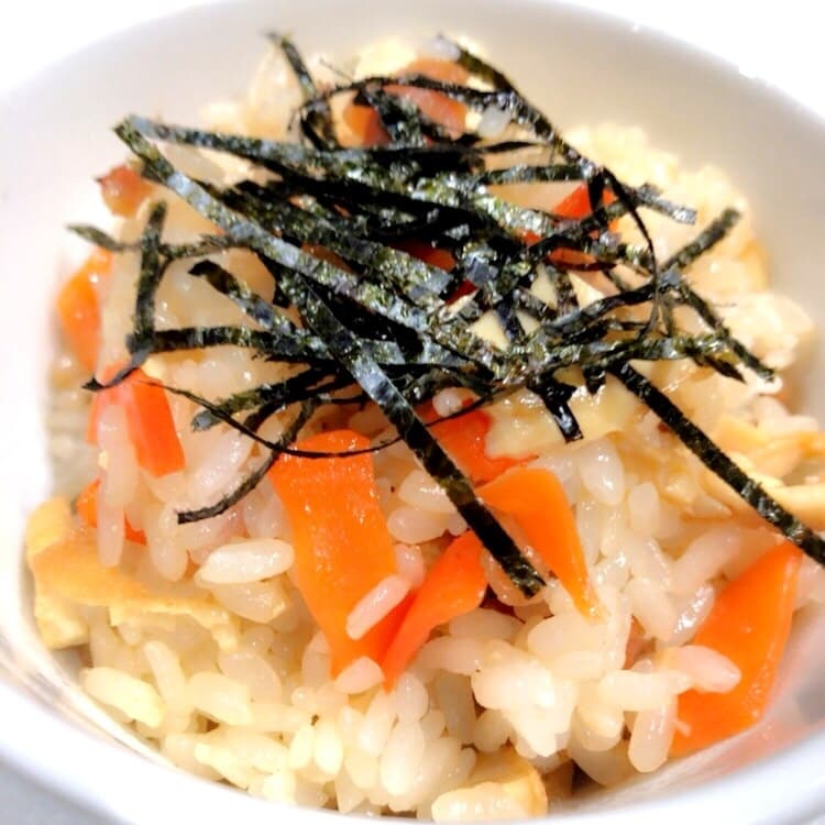 やきとり串で かしわ飯風 混ぜご飯☆の完成写真