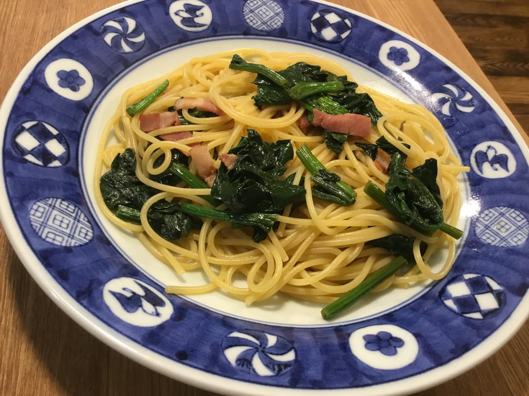 ほうれん草とベーコンの和風パスタの完成写真