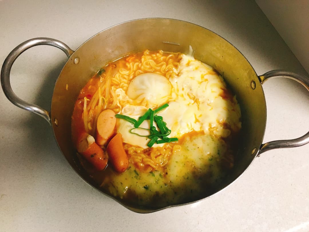 ★マンドゥチョンゴル風ラーメン★の完成写真