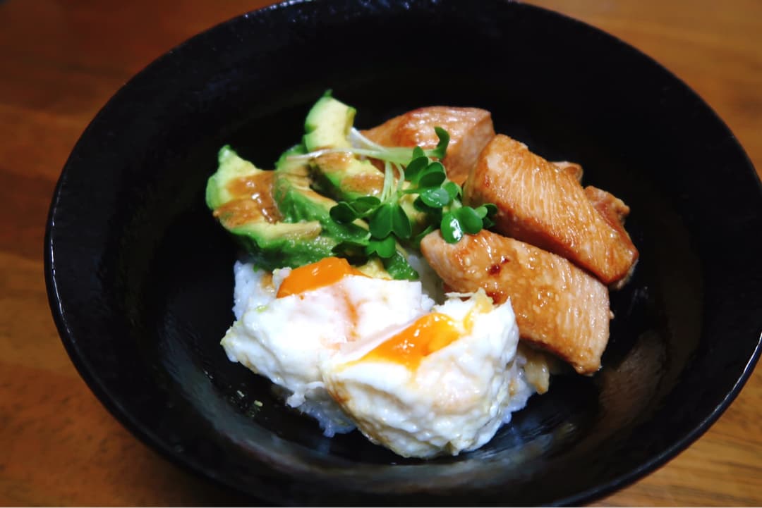 テリチキ丼の完成写真