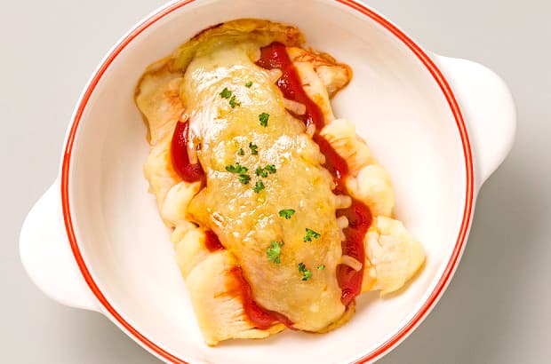 チキンのトマトチーズ焼きの完成写真
